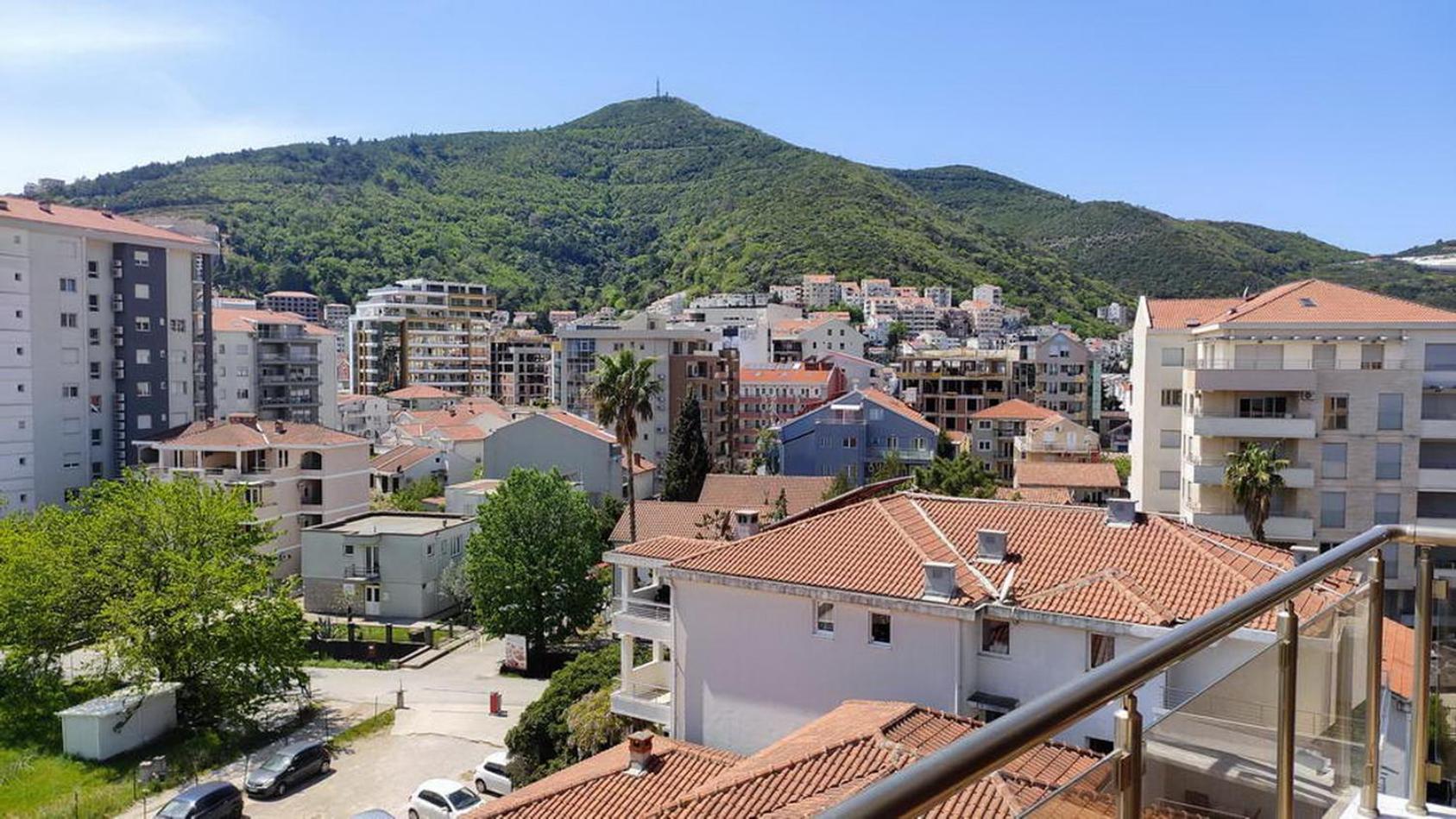 Apartment Adrialux *